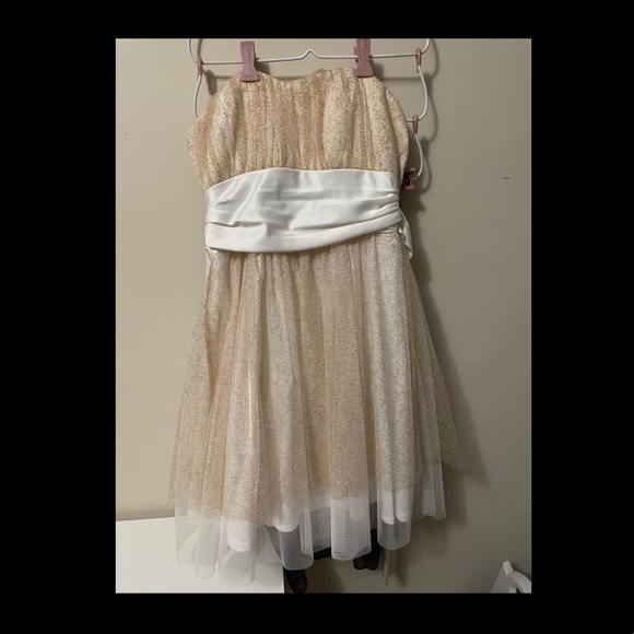 Gold and white strapless dress - Picture 1 of 3
